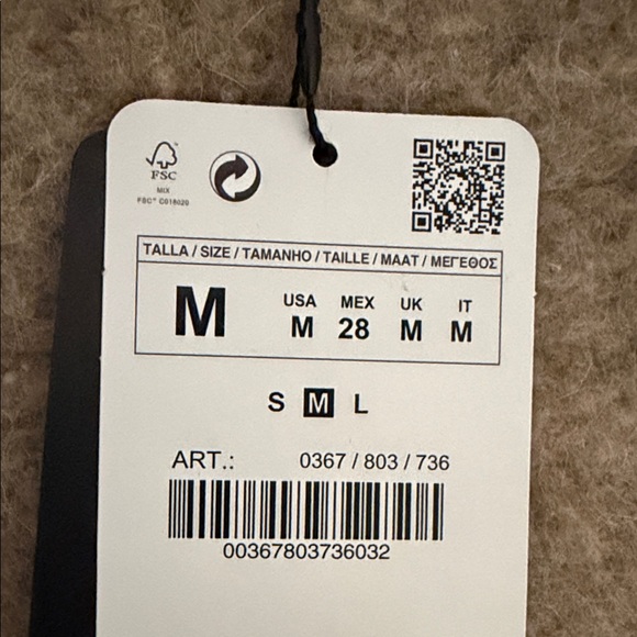 Zara Classic Beige Knit Pencil Skirt - Picture 4 of 4